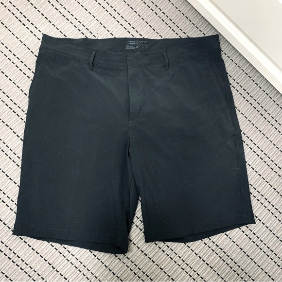 Nike Dri-FIT Golf Shorts Black Standard Fit Stretch Chino Hybrid Bermuda Sz 38 - Picture 11 of 11